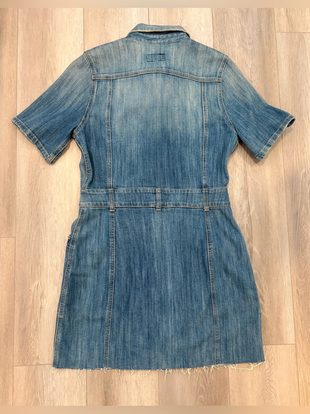 Current/Elliott The Trucker Shirt Dress Frayed Hem Detail - Picture 6 of 8